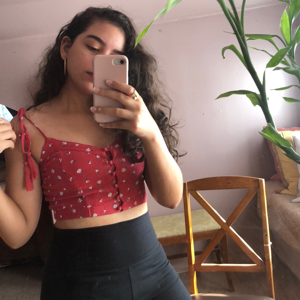 AE Floral Crop Top